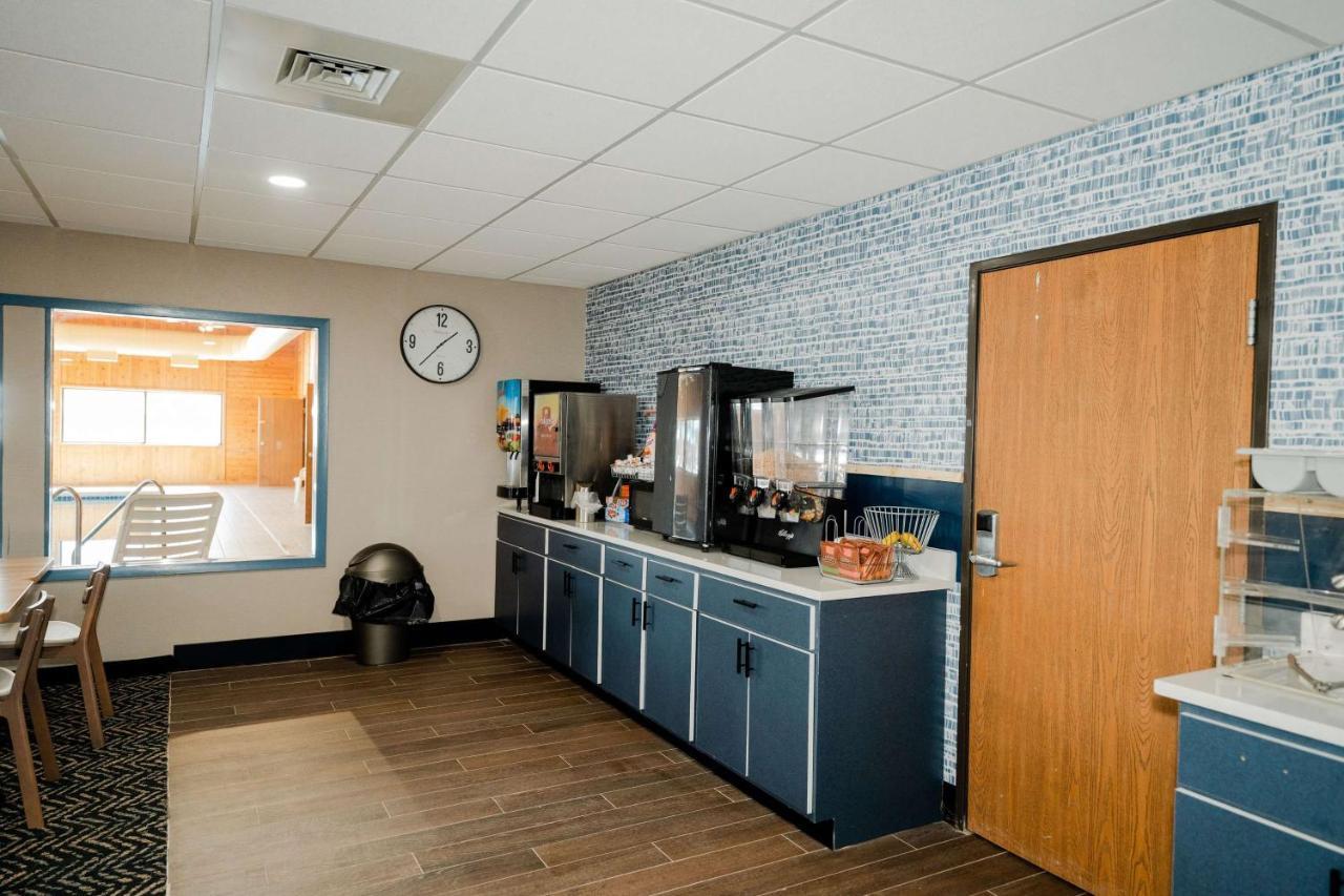 Americinn By Wyndham Tomahawk Eksteriør billede